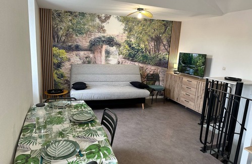 Pornic Apartment | Appartement Cosy Très Bien Situé. A Proximité du Port, des Plages, du Marché