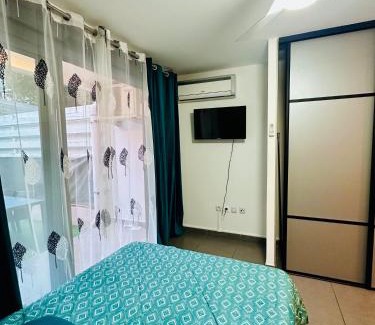 Saint-Denis Apartment | Appartement Cosyy