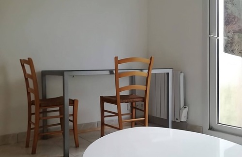 Clohars-Fouesnant Apartment | Appartement de Plain Pied 27 M210 mn de la mer 15 mn de Quimper