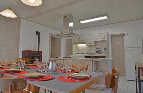 Montriond Apartment | Appartement dans chalet 5 chambres 130 m2 centre village
