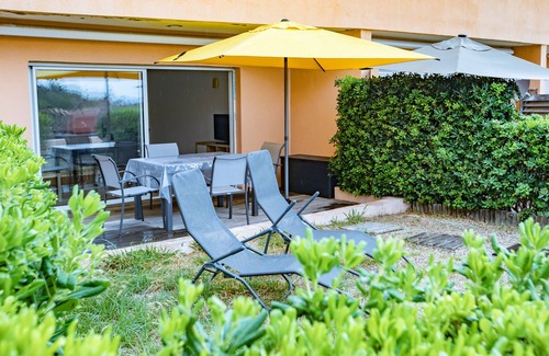 Le Trayas Apartment | Appartement Dans Résidence Pieds Dans L'eau