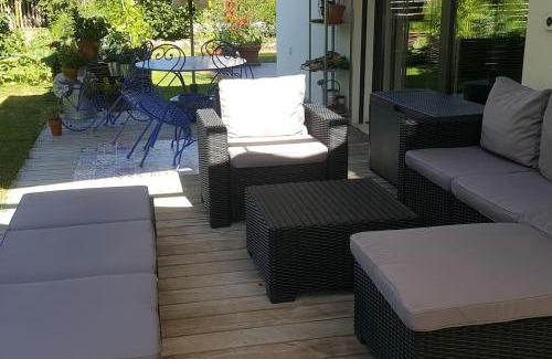 La Bourgogne Apartment | Appartement dans un jardin