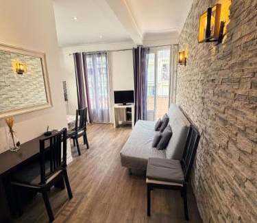 Juan-les-Pins Apartment | Appartement Des Iles