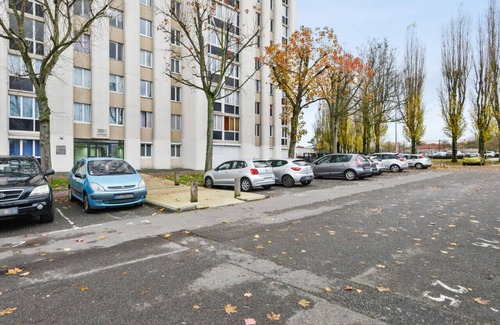 Mons-en-Baroeul Apartment | Appartement du Fort - Welkeys
