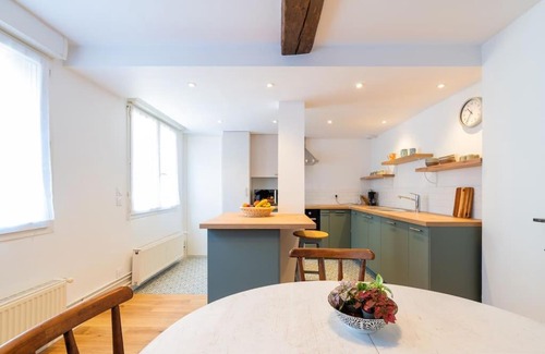 Charleville-Mezieres Apartment | Appartement Meuse & Mono, en hyper centre