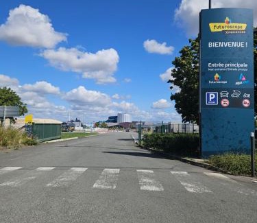 Chasseneuil-du-Poitou Apartment | appartement à côté du futuroscope,avec wifi