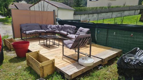 Villard-Saint-Sauveur Apartment | Appartement au cœur du Haut-Jura