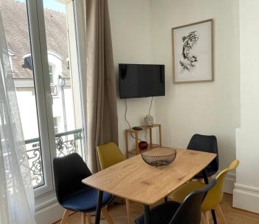 Fontainebleau Apartment | Appartement hyper centre, Parking gratuit
