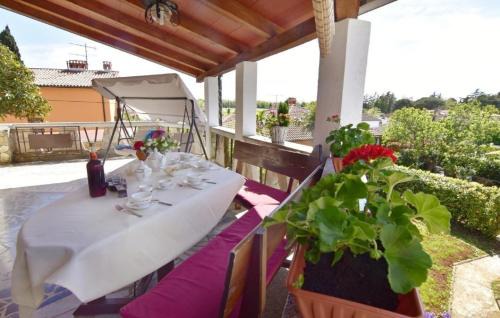 Savudrija Apartment | Appartement in Savudrija mit Großer Terrasse