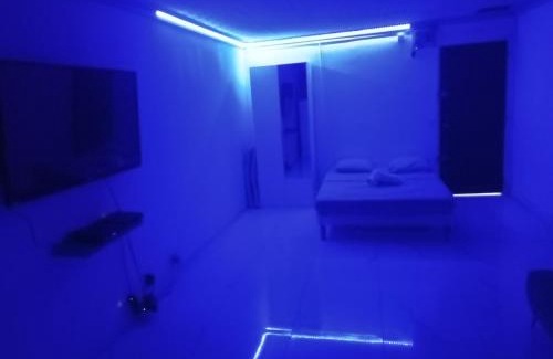L'Autre-Bord Apartment | Appartement les pieds dans l eau