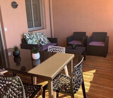 Ajaccio Apartment | Appartement « Marinella » splendide vue mer aux Sanguinaires