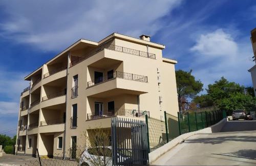 Okrug Donji Apartment | Appartement "Noni"