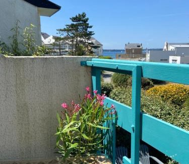 Concarneau Apartment | Appartement pieds dans l eau vue mer