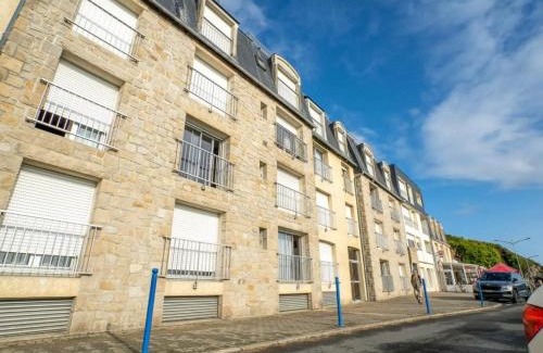 Binic Apartment | Appartement pieds dans leau