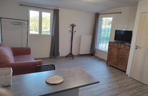 Grazac Apartment | Appartement Pour 2 Personnes "La Tanière"