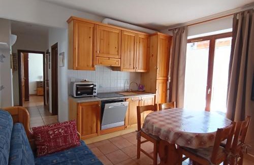 Montgenevre Apartment | Appartement rénové 2 pièces + coin montagne - 6 pers - Centre village près des pistes - 2* - FR-1-445-119