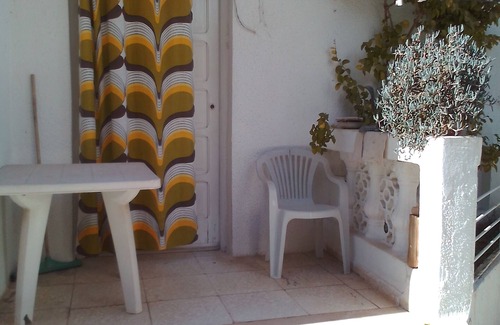 Bardo Apartment | appartement s+1 ksar said 2 , acces jardin
