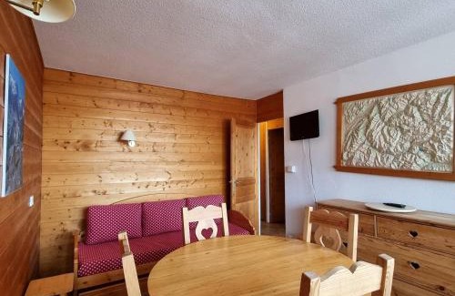 Plagne Centre Apartment | Appartement ski-in/ski-out à Plagne Centre, 7 pers., 2 chambres, balcon - FR-1-351-61
