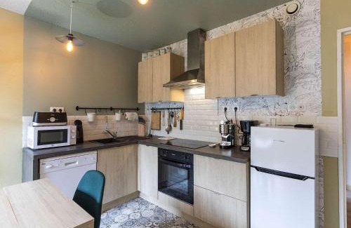 Eaux-Bonnes Apartment | Appartement spacieux à Gourette, 8 pers, 2 ch, entrée station, bien équipé, casier à skis - FR-1-400-113