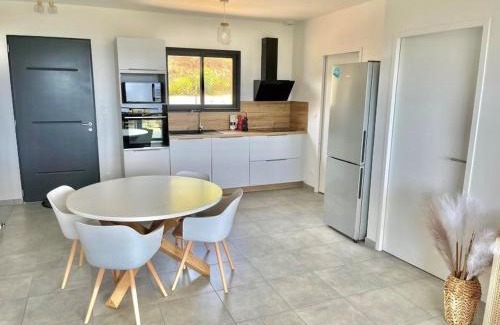 Cargese Apartment | Appartement Tour d'Omigna Cargèse
