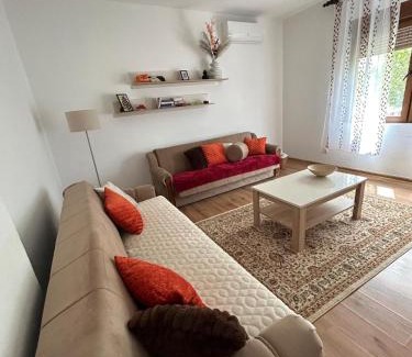Mali Radic Apartment | Appartement UNA La Bella 3*