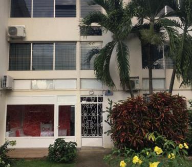 Pointe du Bout Apartment | Appartement Vue Marina