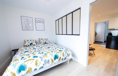 Fontainebleau Apartment | AppartHôtel Prada Chic Quality