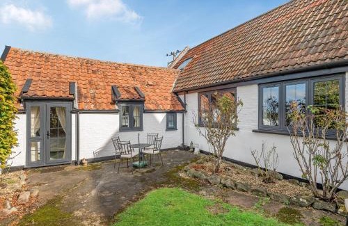 Weston-super-Mare House | Apple Cottage-Uk37361