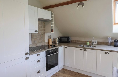 Honiton Cottage | APPLE LOFT, romantic, character holiday cottage in Upottery