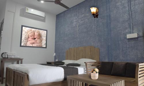 Irinjalakuda Bed & Breakfast | AppleLand City Athirapilly by Hotels Cart