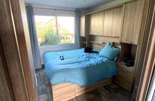 Frejus Port Apartment | Appt Fréjus 4 personnes plage à 100m