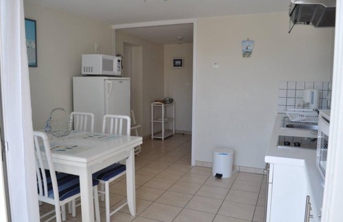 Fromentine Cottage | Appt in house facing sea and beach, at the gate of the islands of Yeu and Noirmoutier