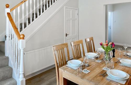 Amble House | April House