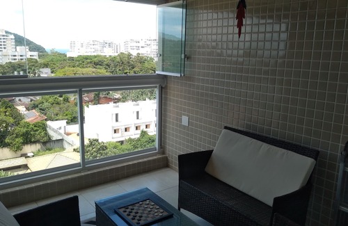 Sao Lourenco Apartment | Apt 2 Sleeps Jardim São Lourenço / Itaguaré 6 adults 2 children + Beach Kit