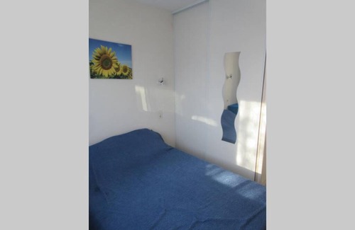 Saint-Pierre-la-Mer Apartment | Apt Climatisé T3 Saint Pierre La Mer, terrasse, jardin et parking privé