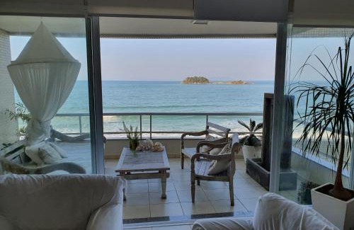 Governador Celso Ramos Apartment | Apt de luxo, pé na areia, 200m2 melhor loc Palmas