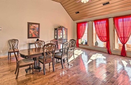 Celina Apartment | Apt in Dtwn Celina: 4 Mi to Dale Hollow Lake!
