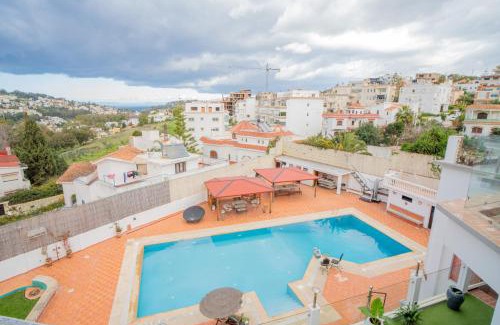 Mujahidine Apartment | Apt & Studios In Private Villa With Pool