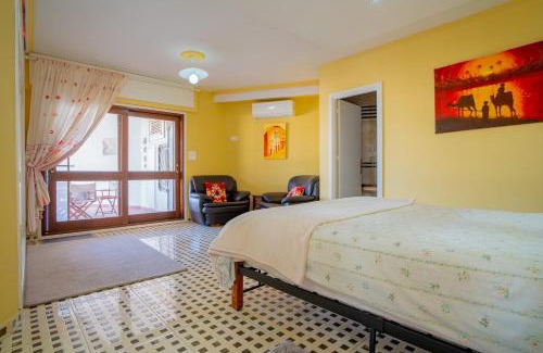 Mujahidine Apartment | Apt & Studios In Private Villa With Pool