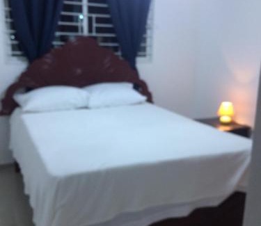 Punal Apartment | Apt with ac,WiFii,Netflix close to airport