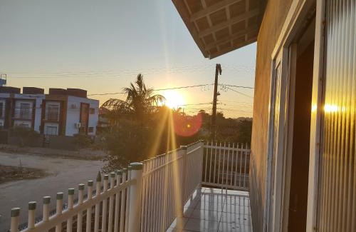 Ubatuba Apartment | Apto 3 quartos 500m do mar, churrasqueira e varanda com vista para o pôr do sol
