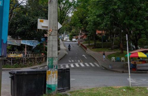 Medellin Apartment | Apto Acogedor Cerca Metrocable