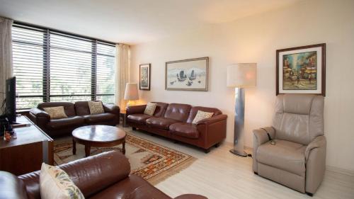 Asa Sul Apartment | Apto com boa localizacao,garagem e ar-condicionado