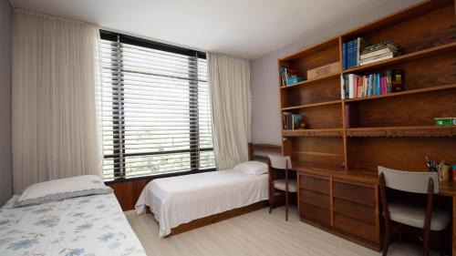 Asa Sul Apartment | Apto com boa localizacao,garagem e ar-condicionado