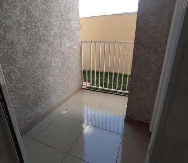 Monte Carmelo Apartment | Apto Novo com Ar e Wi-Fi Perto da UFU Monte Carmelo