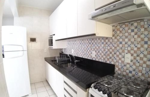 Porto Belo Apartment | Apto quadra mar em Balneário Perequê