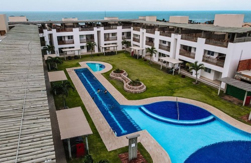 Canoa Quebrada Apartment | Apto térreo com varanda para piscina
