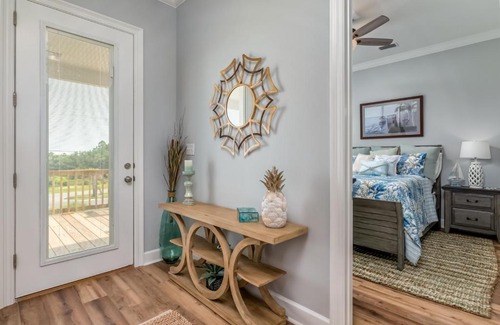 Dauphin Island House | Aqua Pearl