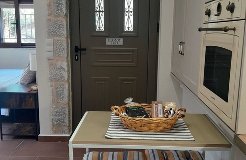 East Mani Apartment | Aquamarine -Mani Peninsula