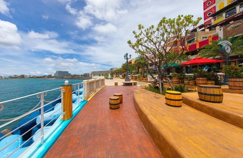 Kadena-cho Apartment | Aquaresort In Chatan